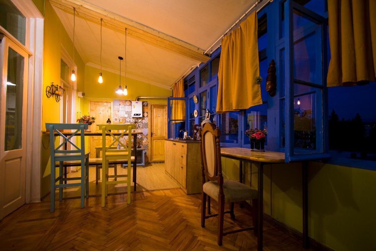 טביליסי Royz Hostel מראה חיצוני תמונה